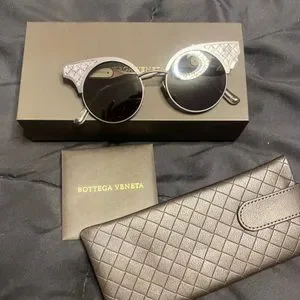 BOTTEGA VENETA Women’s Cat Eye SUNGLASSES Ruthenium Grey 40 MM BV0113S Bottega Veneta | Accessories | Bottega Veneta Womens Cat Eye  main image 2